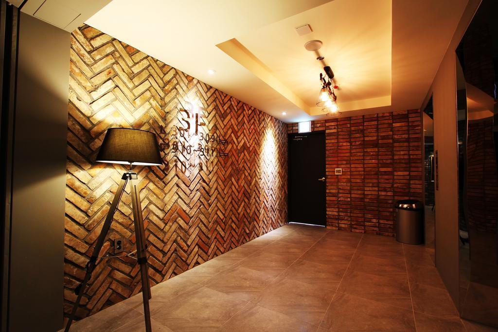 Sr Design Hotel Yongin Exterior photo